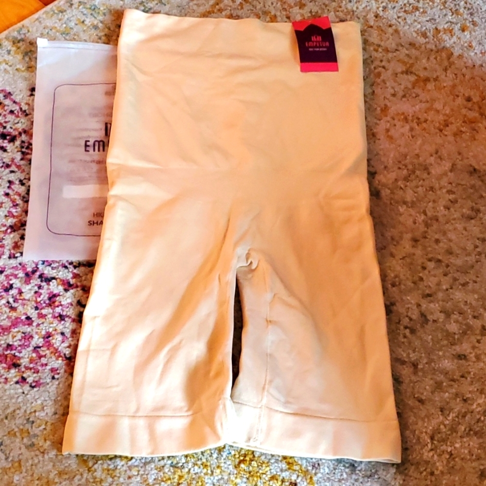 BRAND NEW SHAPERMINT HIGH WAISTED SHAPER SHORT S